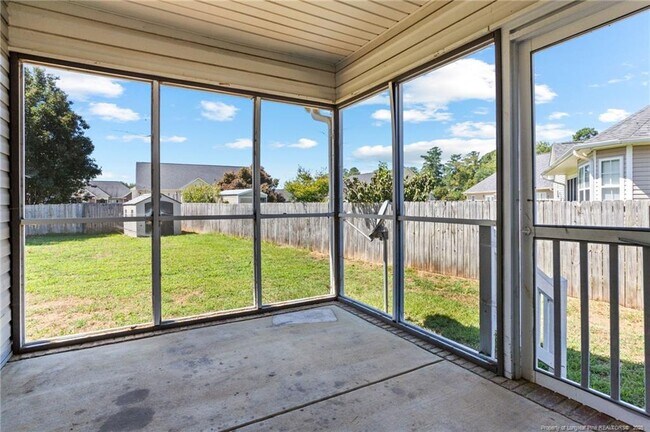 Building Photo - 190 Tidworth Ct