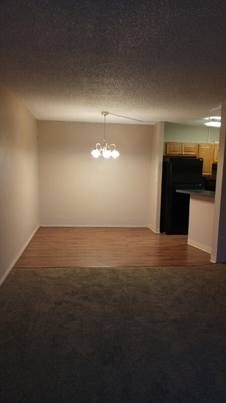 Building Photo - 1400 Millersport Hwy