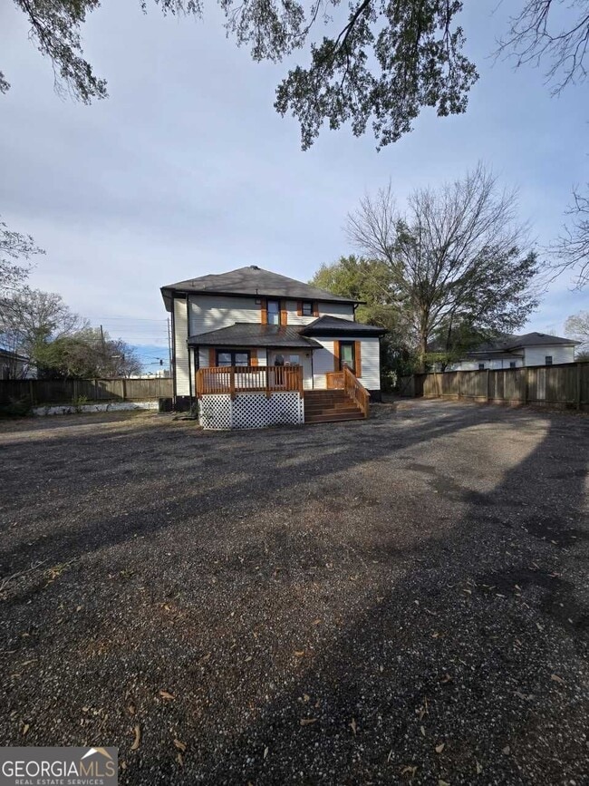 Building Photo - 402 Meriwether St