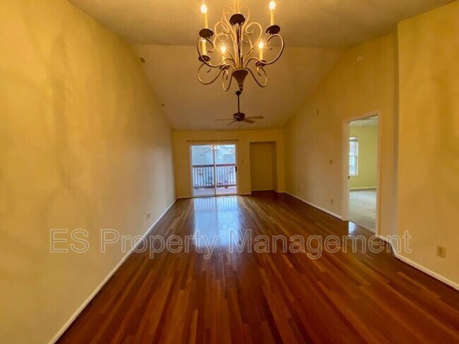 Building Photo - 6141 Wildcat Dr