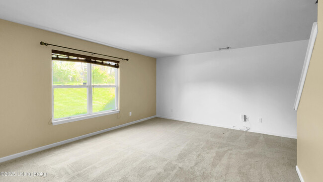 Building Photo - 17013 Green Crest Ln