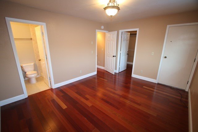 Building Photo - Nicely Updated 3 Bedroom Condo!