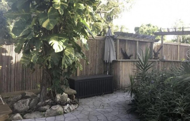 Building Photo - 4295 US-1