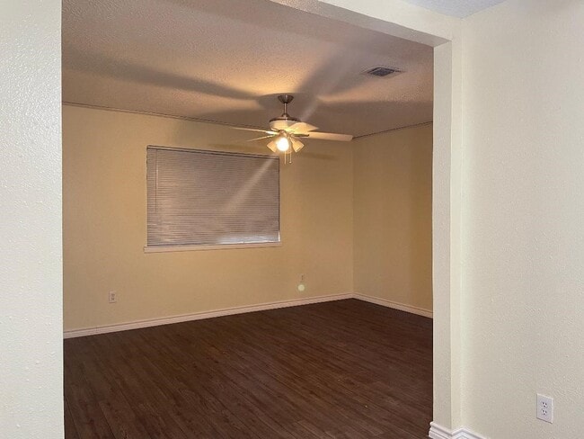Building Photo - 13410 Natasha Ln