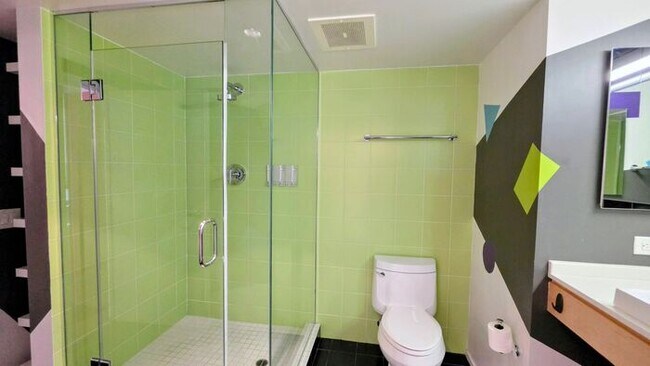 Building Photo - Modern 1 Bedroom 1 Bath Luxury Condo at The Montage – Downtown Reno Living at Its Best. FREE WATE...