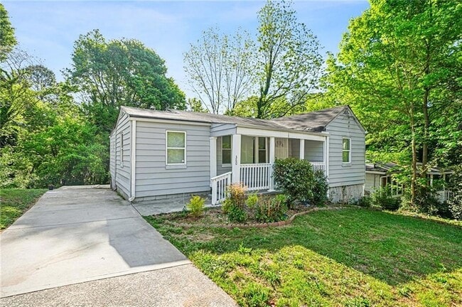 Building Photo - 360 Betsy Ave SW