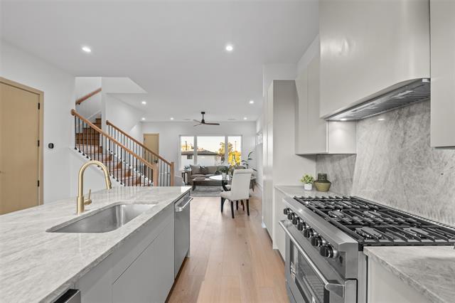 Building Photo - 1516 Holly Ave