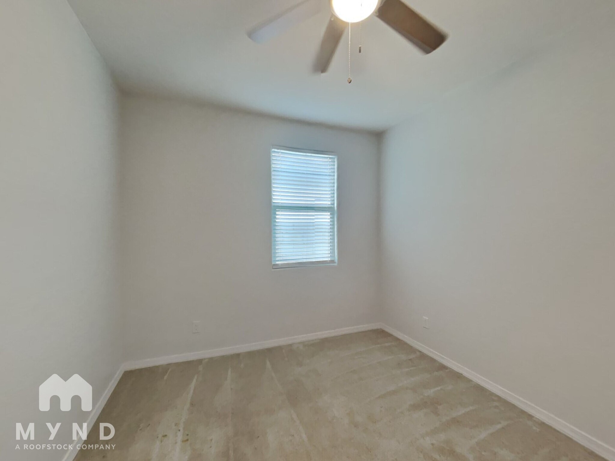 Building Photo - 815 N 109th Dr