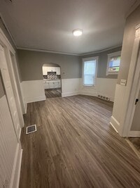 Building Photo - 7910 Brinsmade Ave