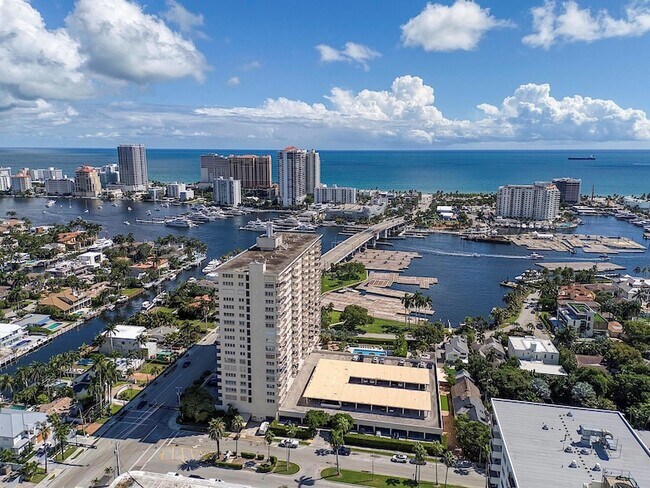 Building Photo - 2500 E Las Olas Blvd