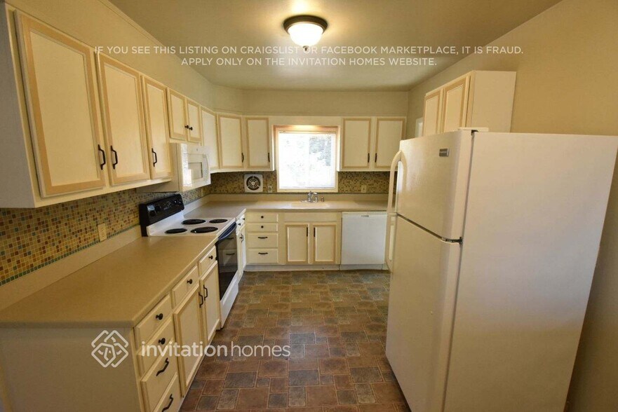 Building Photo - 6101 Wildaire Rd SW