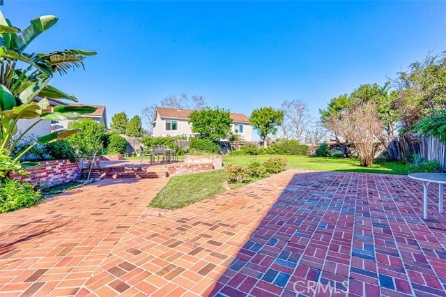 Building Photo - 23 Blazing Star