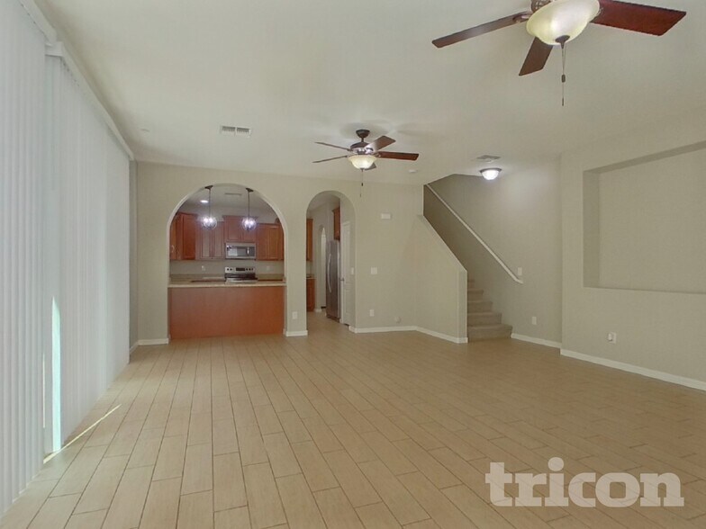 Building Photo - 12509 W Via Dona Rd