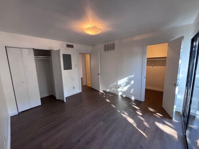 Building Photo - 108-W Eden at Avondale