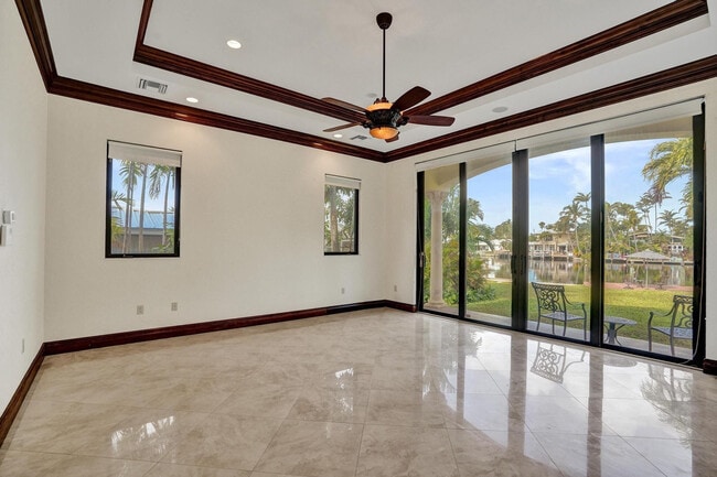 Building Photo - 2425 Fryer Point