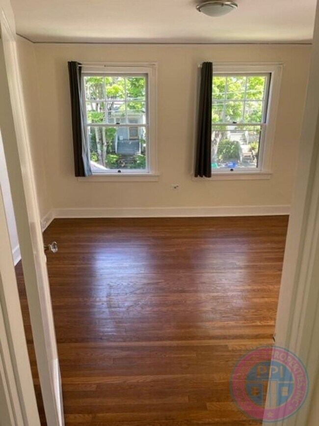 Building Photo - gre8435