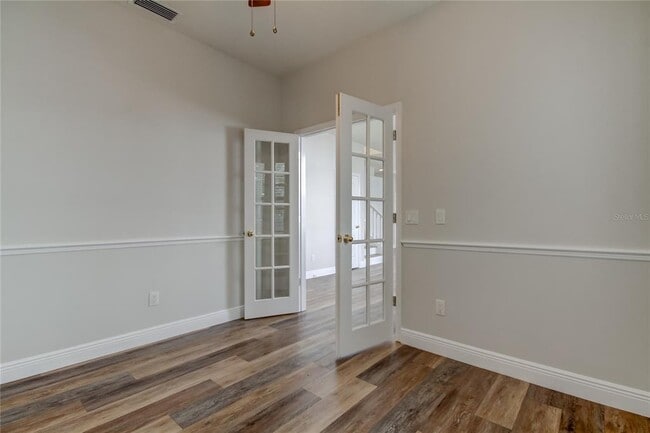 Building Photo - 10704 Sierra Vista Pl