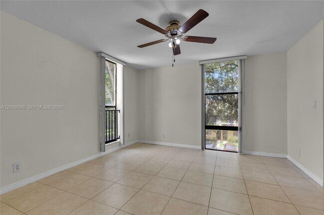 Building Photo - 2930 SW 87th Terrace