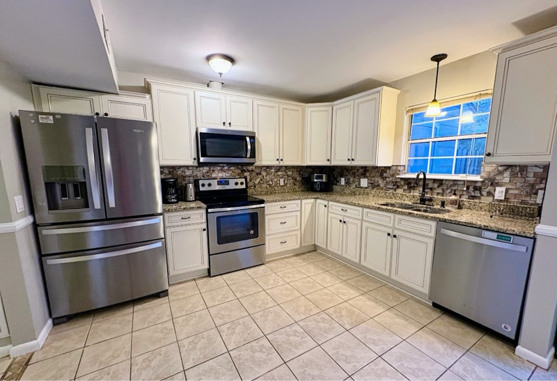 Building Photo - 3164 Heathstead Place