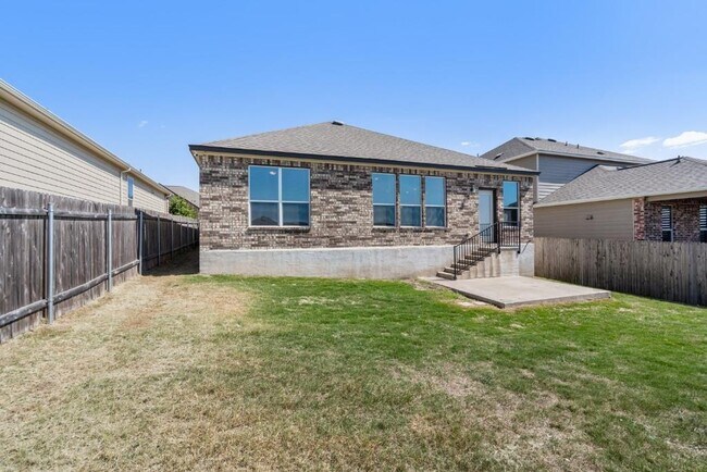 Building Photo - 7712 Peccary Dr