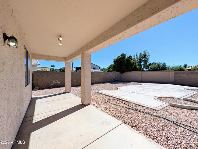 Building Photo - 3028 N 109th Ave