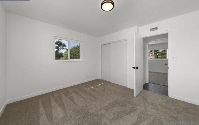 Building Photo - 2472 Calle Tortuosa