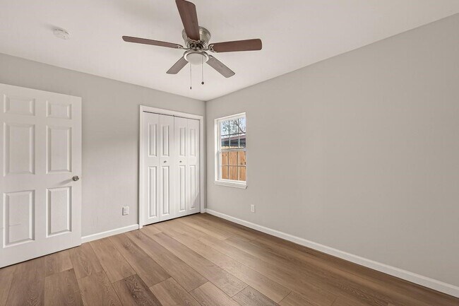 Building Photo - 1618 Palmwood Dr