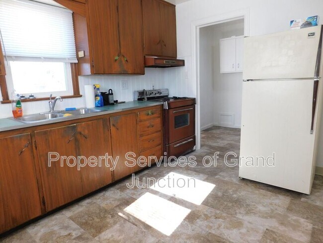 Building Photo - 441 N 16th St