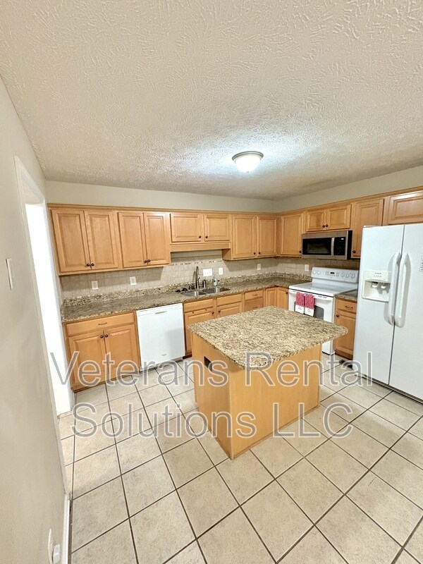 Building Photo - 2741 Millmann Rd