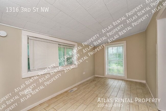 Building Photo - 1316 3rd St NW