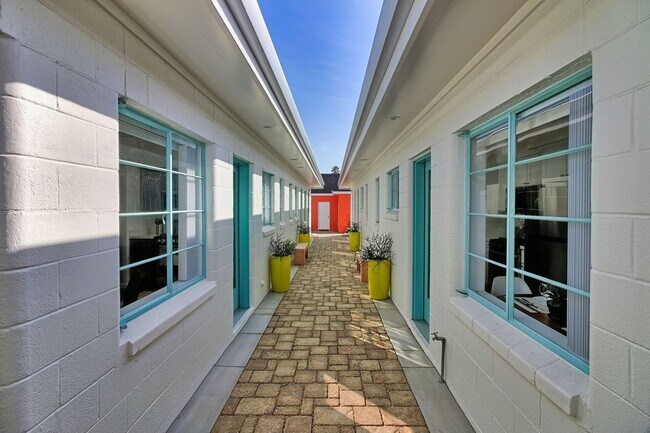Building Photo - 1078 Seaward- MFR