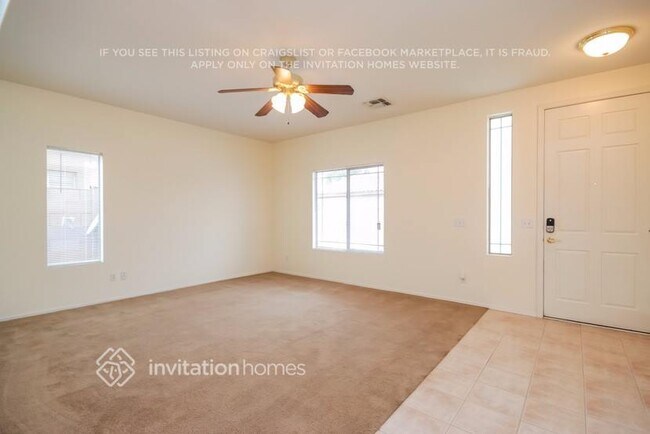 Building Photo - 2713 E La Costa Dr