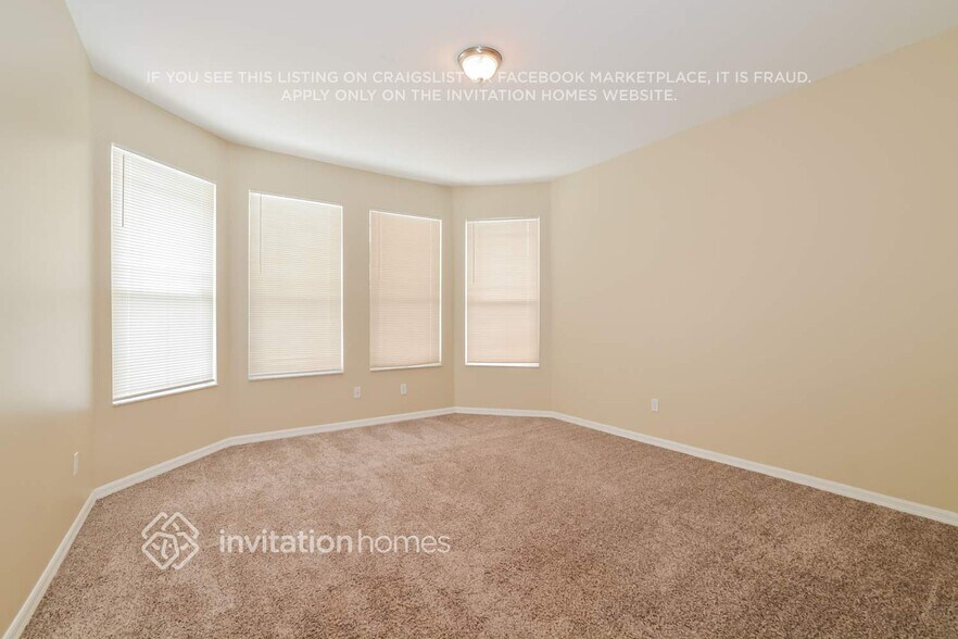 Building Photo - 14711 Sapodilla Dr