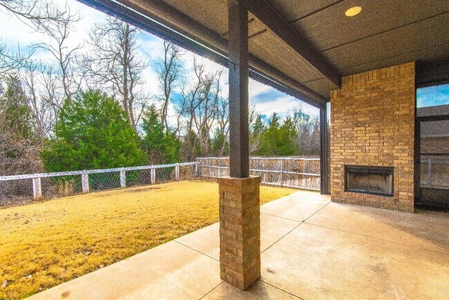 Building Photo - 1316 Woodgrass Ct