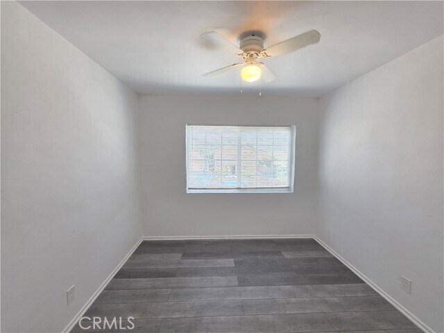 Building Photo - 262 E 79th St