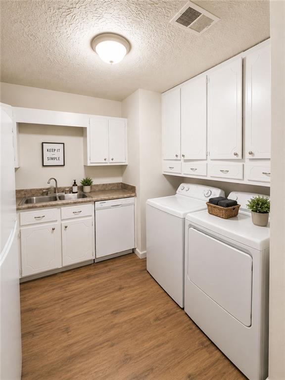 Building Photo - 232 Rustwood Dr