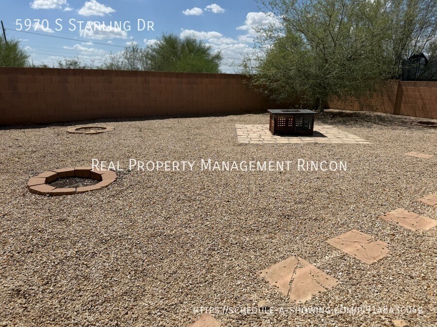Building Photo - 5970 S Starling Dr