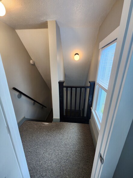 Stairs - 1815 N Goodman St