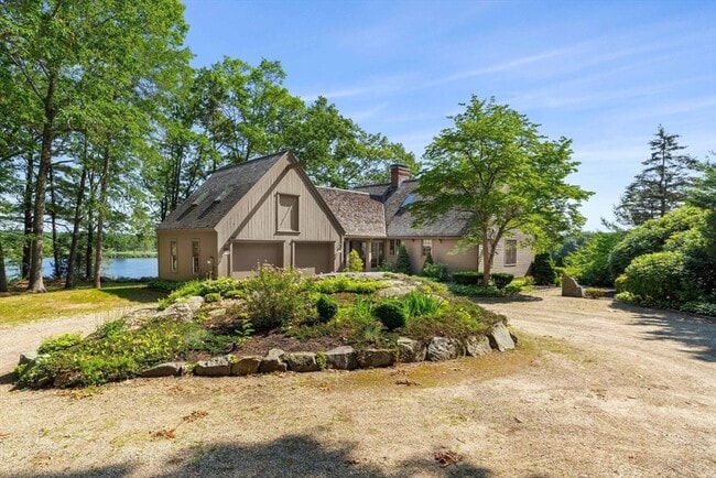 Building Photo - 7 Pipers Quarry Ln
