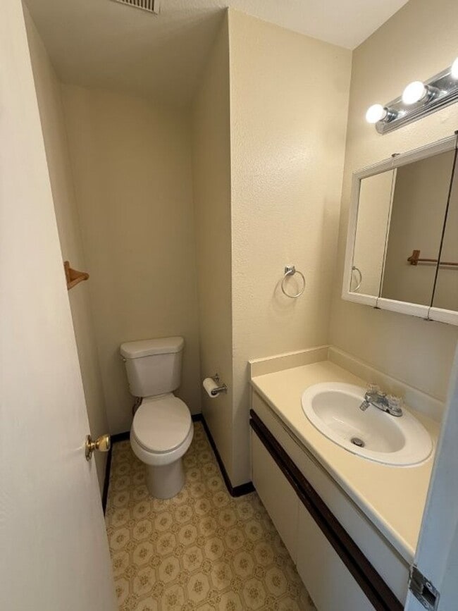Building Photo - 1003 Blackspur Ct