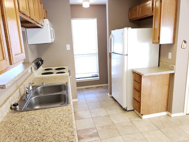 Building Photo - Adorable Home in the Grapevine-Colleyville ISD