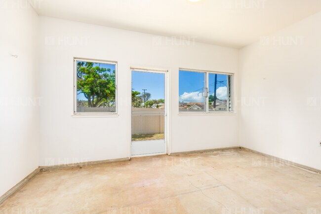 Building Photo - 2208 Kirkbride Ave