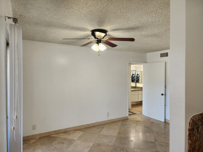 Building Photo - 25730 Player Dr