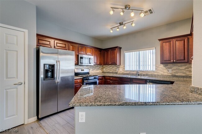 Building Photo - 6328 Desert Leaf St