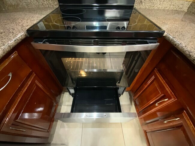 Building Photo - 2207 N 18th St