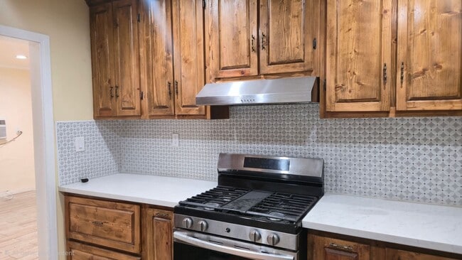 Building Photo - Single-Family 2BR Home with Garage & EV Charging