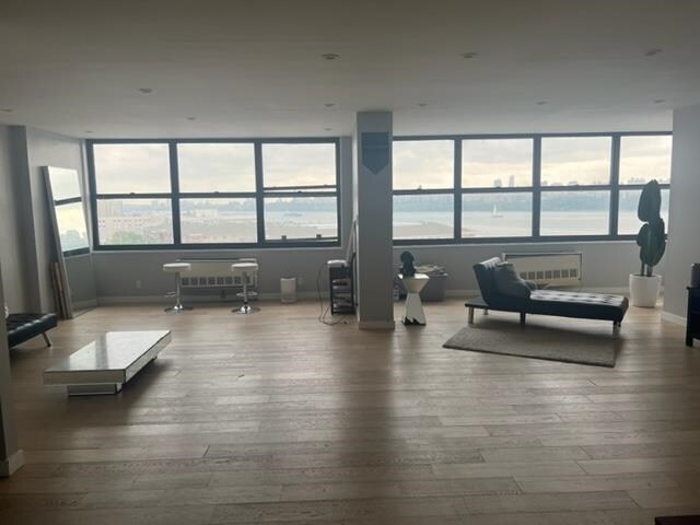 Building Photo - 7004 Boulevard E