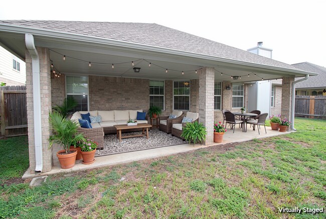 Building Photo - 2908 Tucson Dr