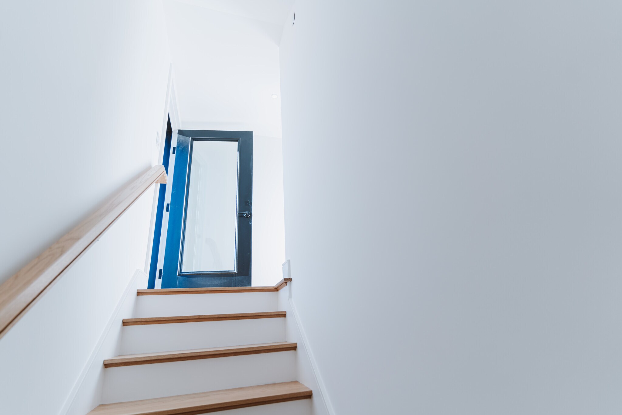 Building Photo - 5 Thurston St