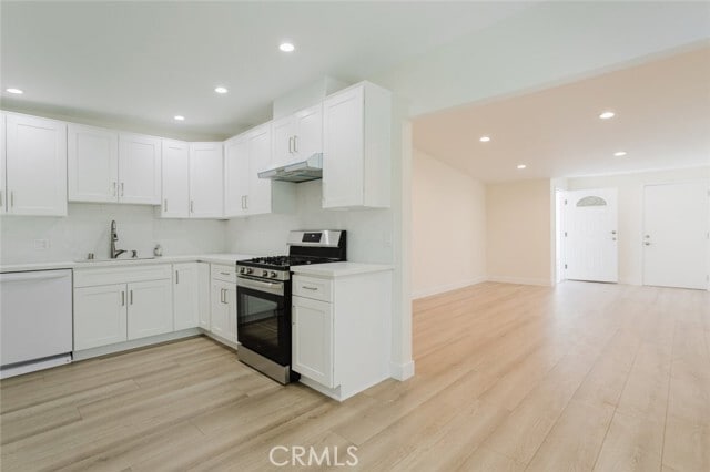 Building Photo - 16404 Donmetz St